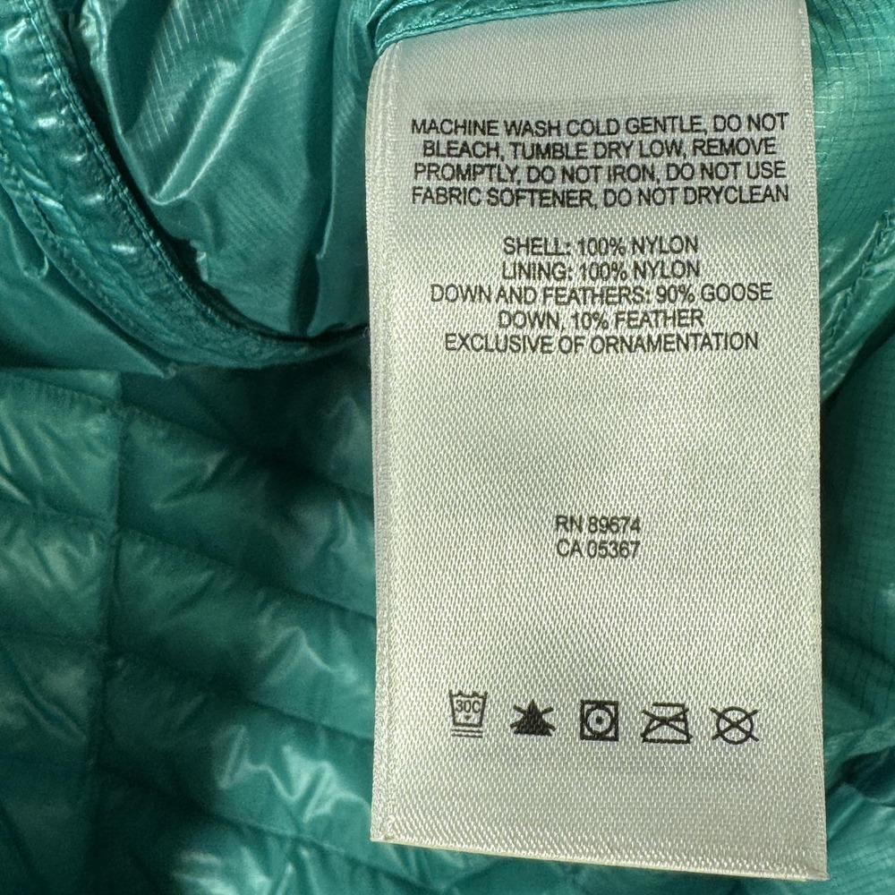 Mountain Hardwear Teal Puffer Jacket - Picture 4 of 10